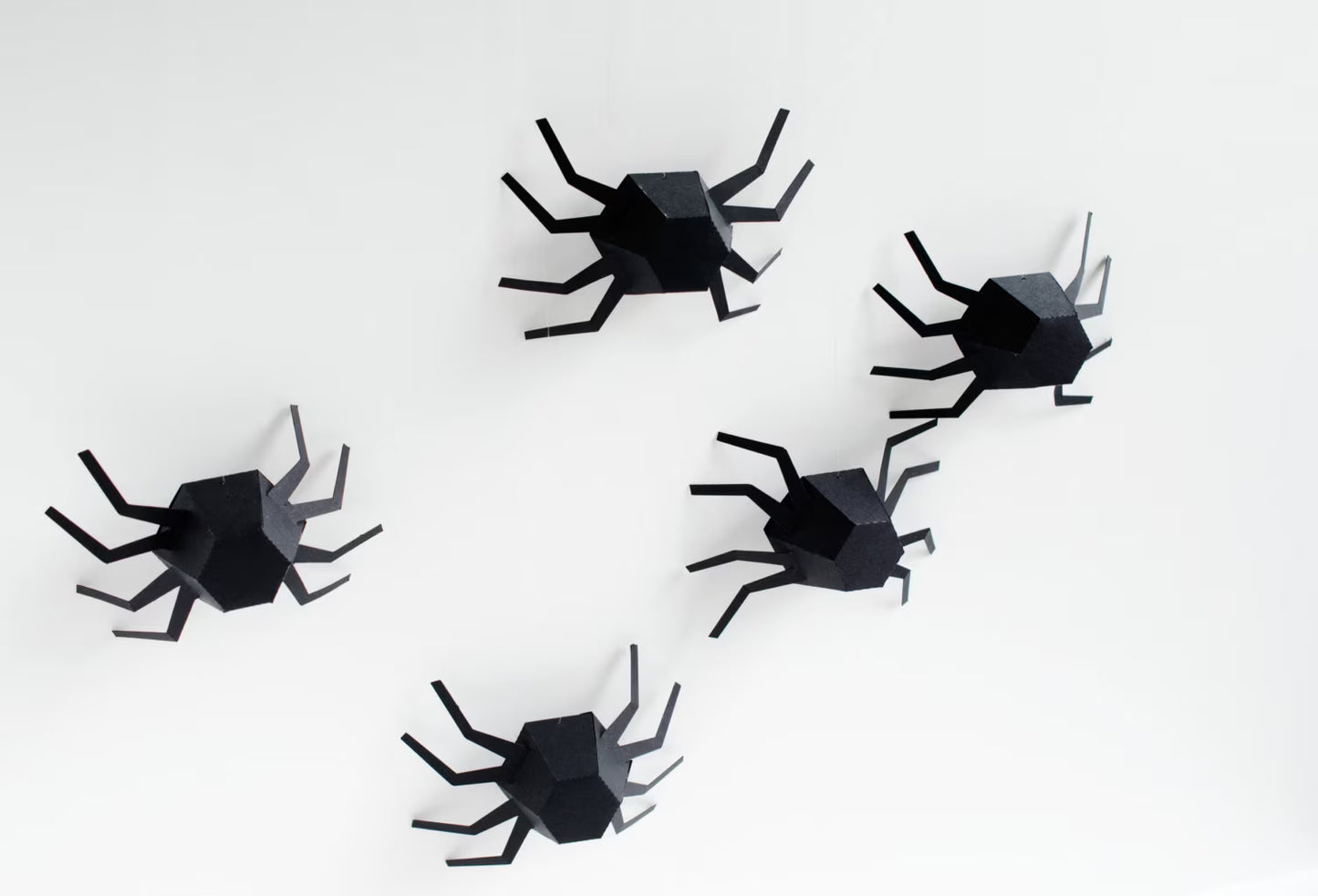 Halloween Spider, Geometric Spider Kit - Set of 6, DIY Halloween Kit, Halloween Decor, Spider Garland, Halloween Banner, Modern, Sculpture